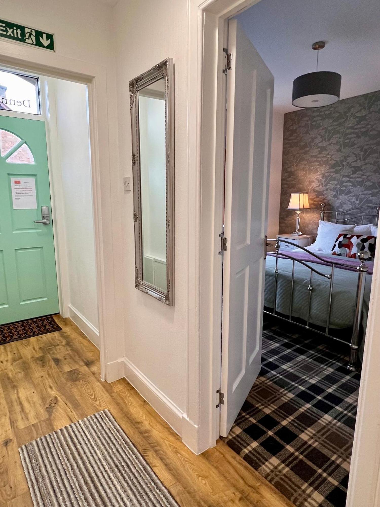 The Stags Head Apartment 인버네스 외부 사진